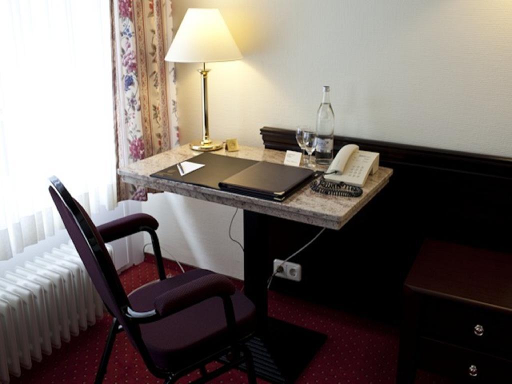 Sachsenwald Hotel راينبك المظهر الخارجي الصورة