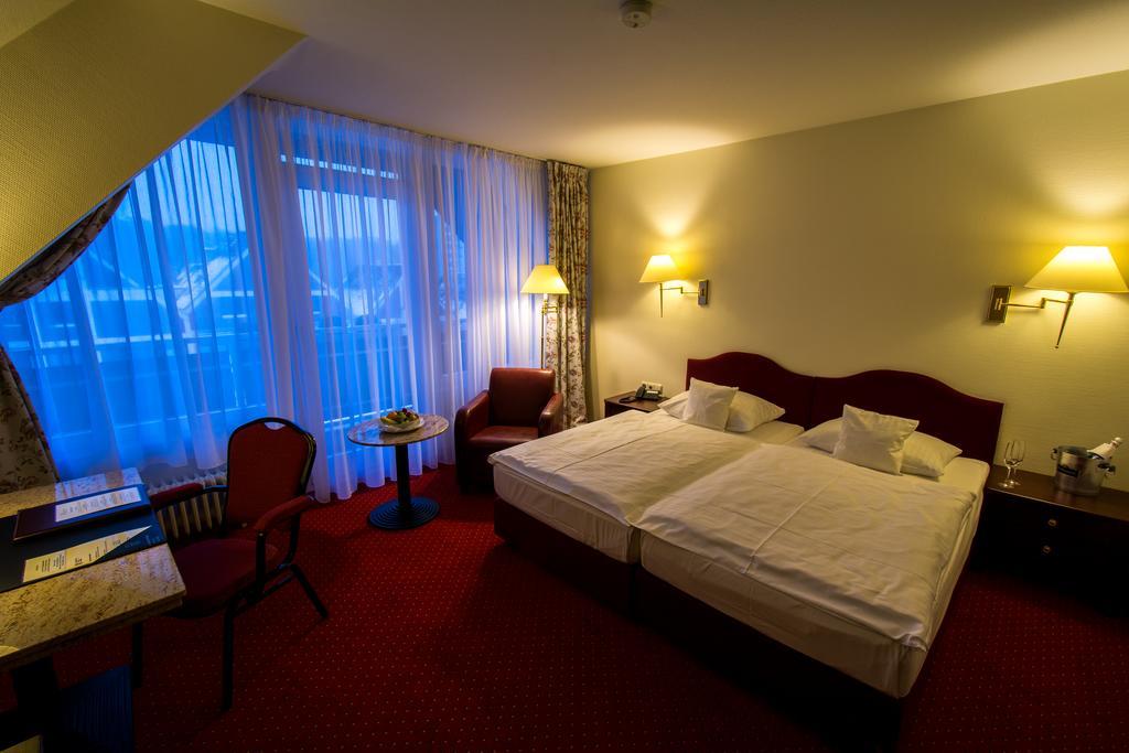 Sachsenwald Hotel راينبك المظهر الخارجي الصورة